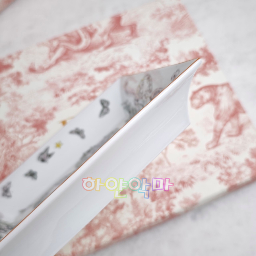 하얀악마 디올 접시 (8).jpg