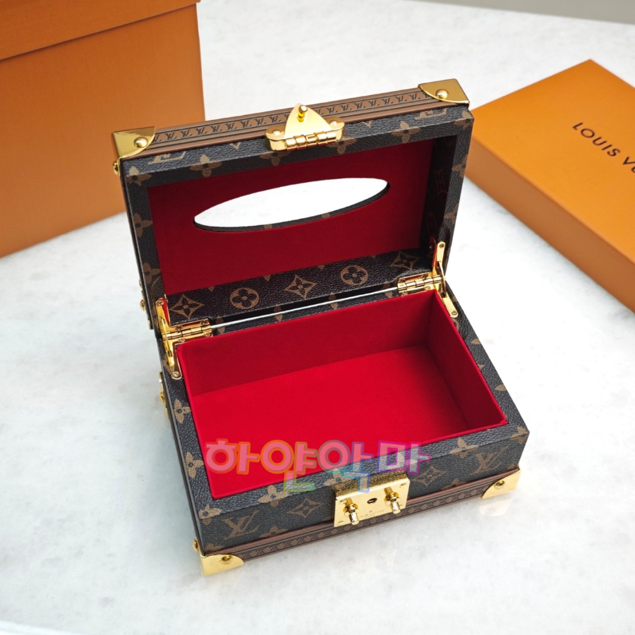 하얀악마 루이 케이스 (9).jpg