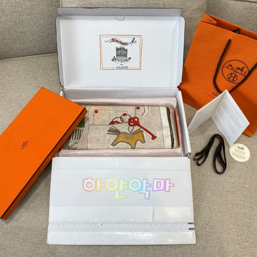 하얀악마 에르 스카프 (3).jpg