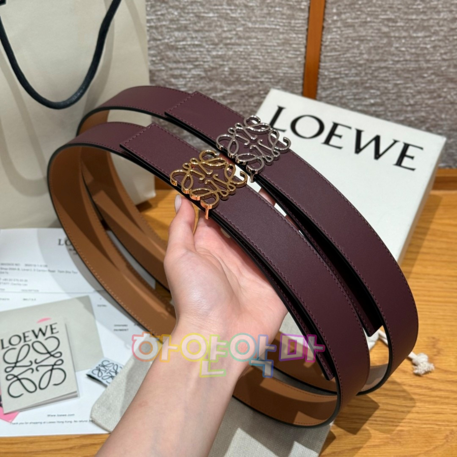 하얀악마 로에베 벨트 (1).jpg