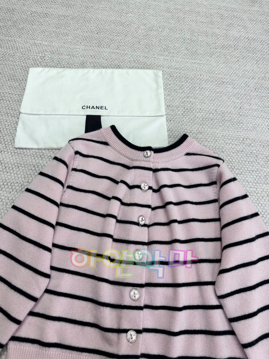 하얀악마 샤넬 가디건 (9).jpg