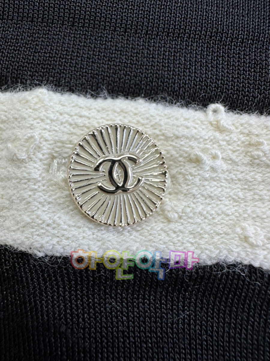 하얀악마 샤넬 가디건 (10).jpg