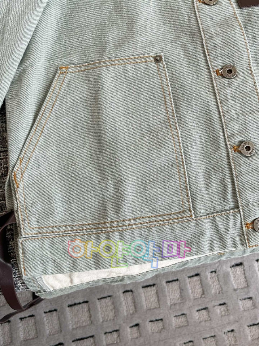 하얀악마 로에베 청자켓 (18).jpg