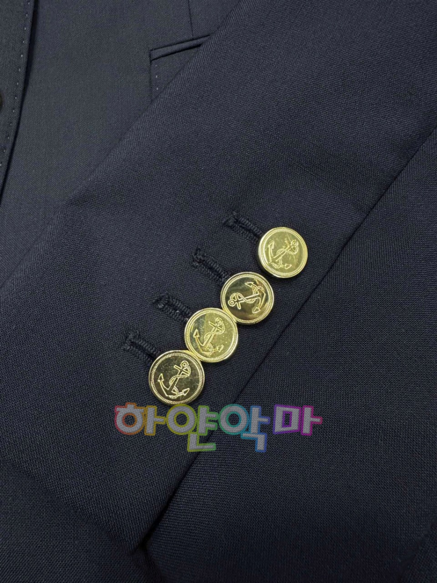 하얀악마 톰브라운 자켓 (18).jpg