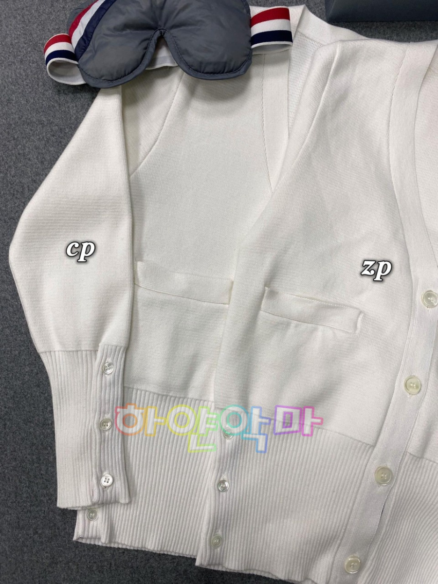 하얀악마 톰브라운 가디건 (7).jpg