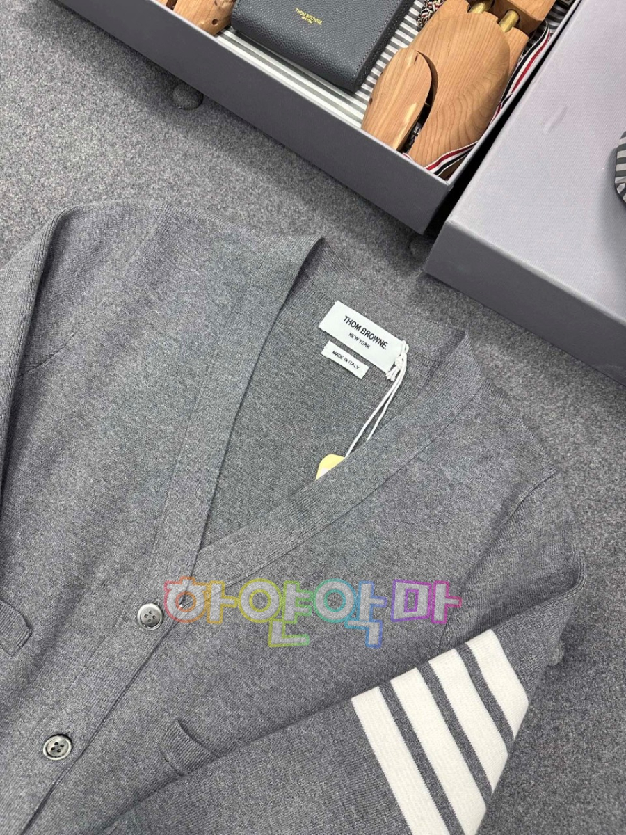 하얀악마 톰브라운 가딕너 (6).jpg