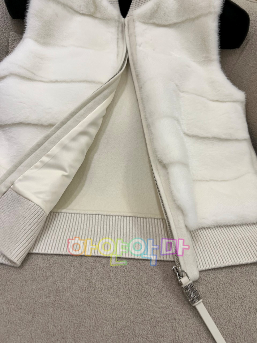 하얀악마 쿠치 조끼 (7).jpg