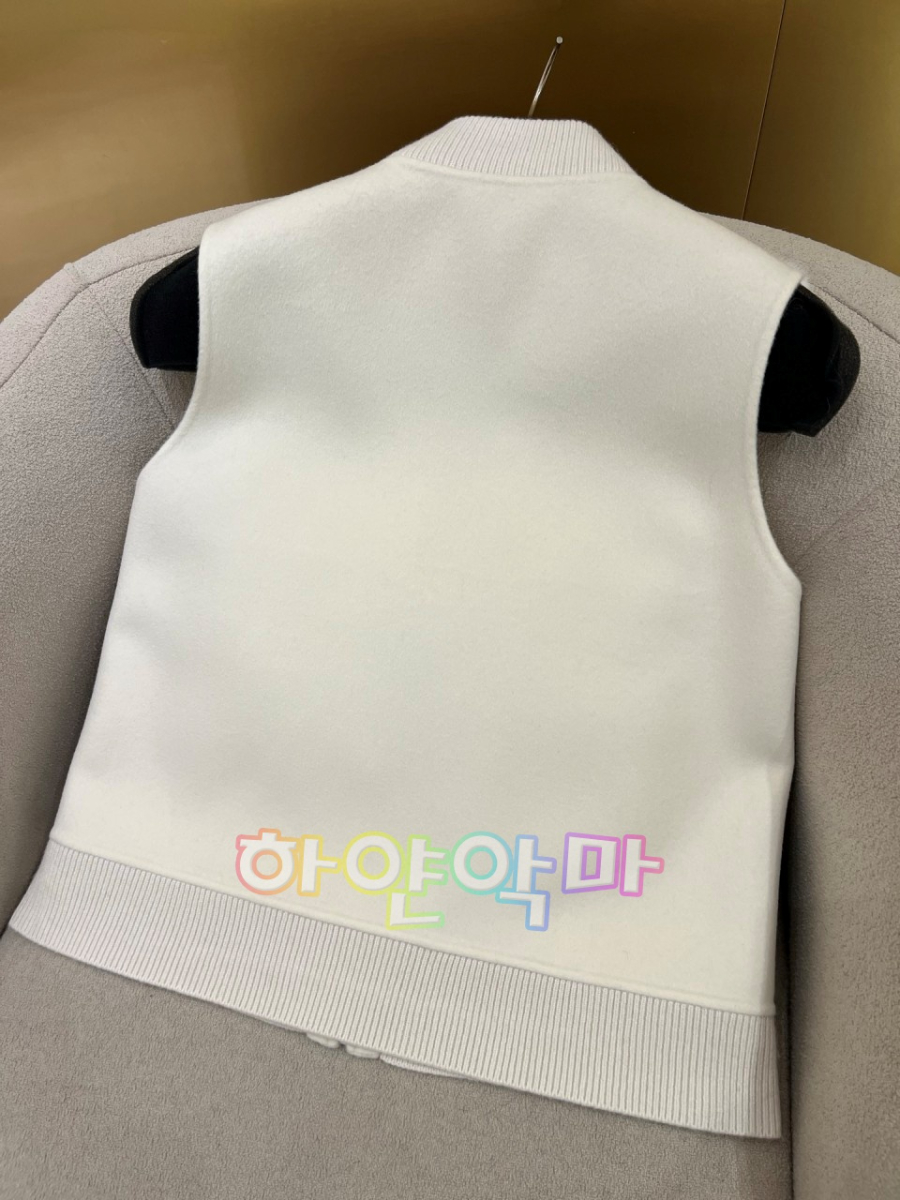 하얀악마 쿠치 조끼 (12).jpg