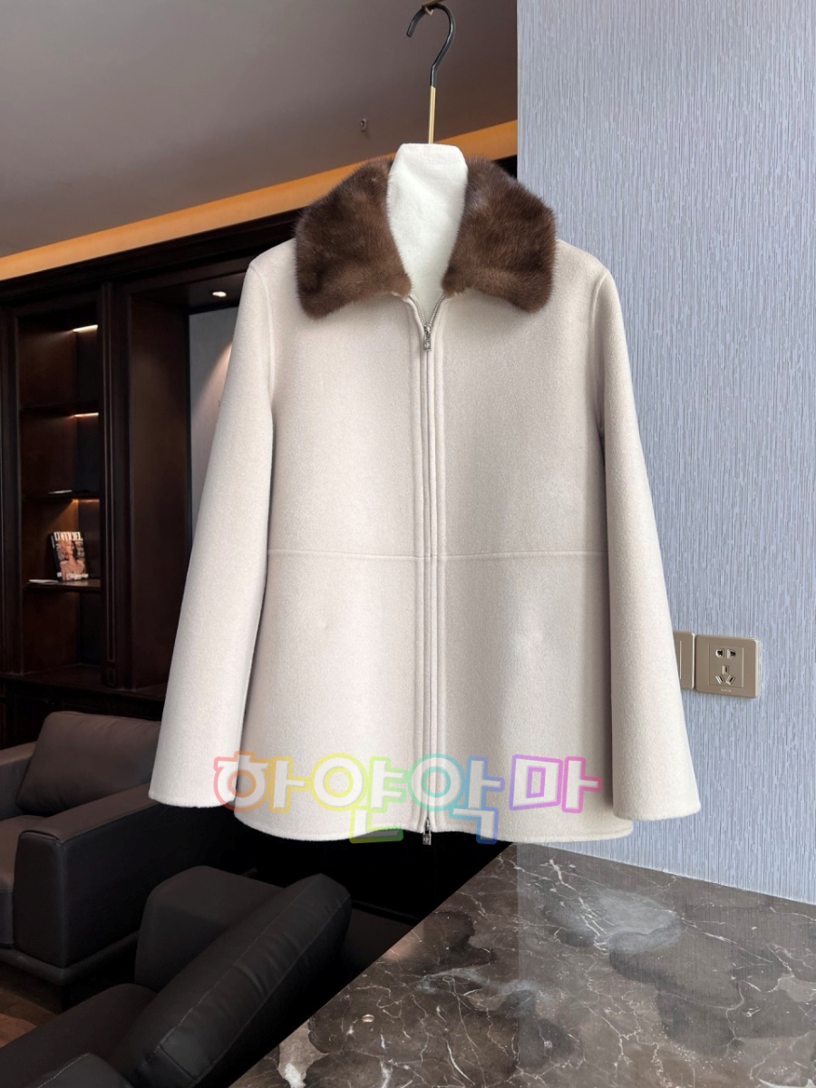 하얀악마 로로 코트 (1).jpg