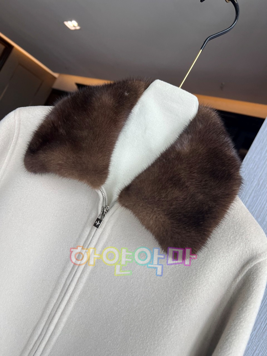 하얀악마 로로 코트 (4).jpg