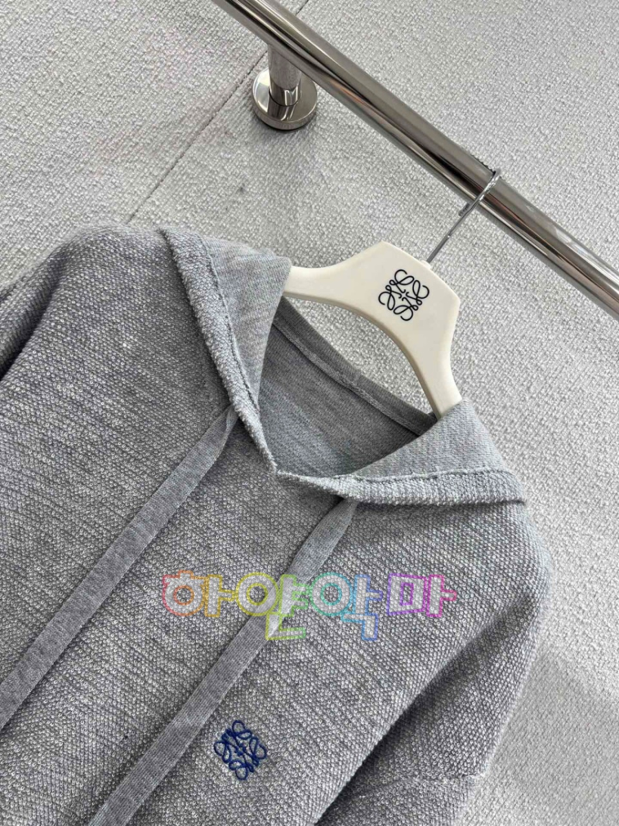 하얀악마 로에베 니트 (6).jpg