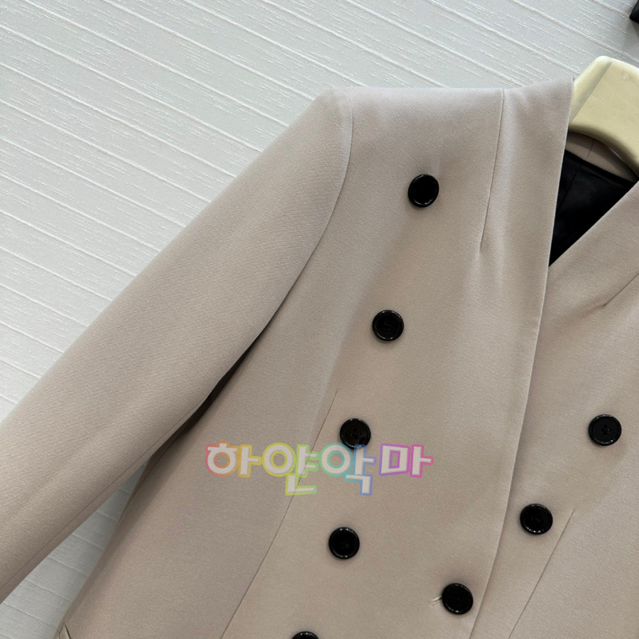 하얀악마 알라이아 코트 (7).jpg