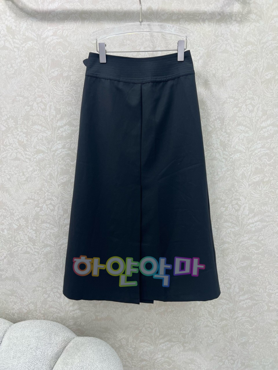 하얀악마 펜디 치마 (14).jpg