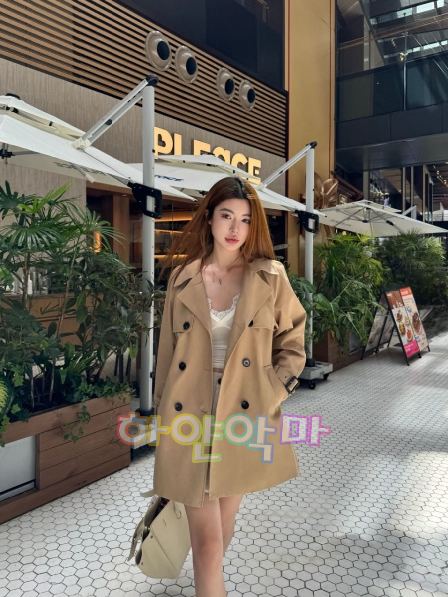 하얀악마 펜디 코트 (1).jpg