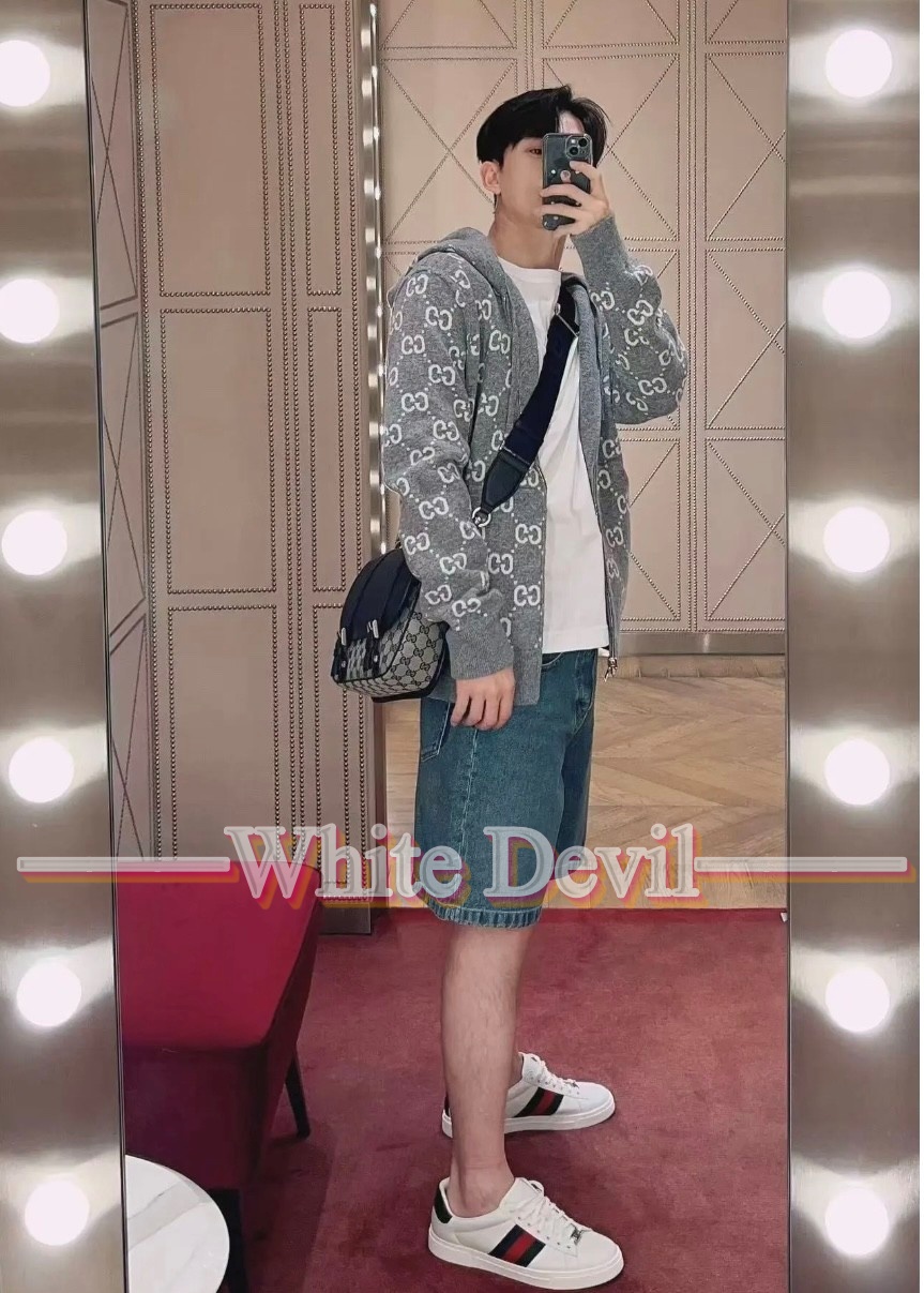 하얀악마 구찌 집업 (2).jpg