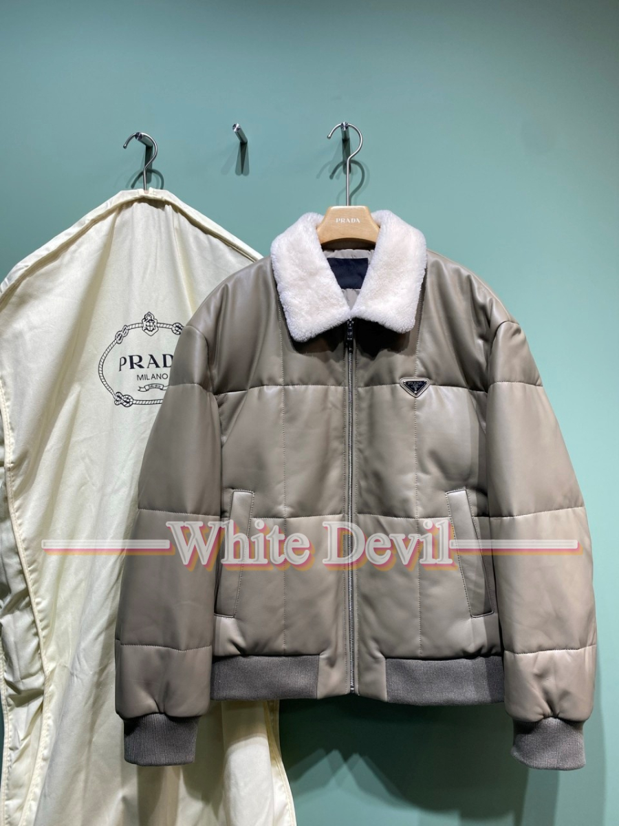 하얀악마 프라다 패딩 (1).jpg