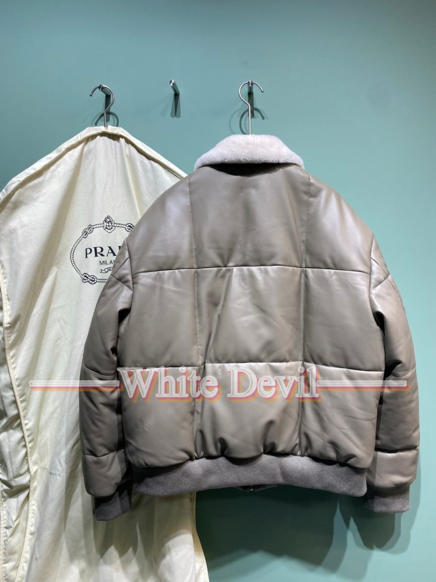 하얀악마 프라다 패딩 (4).jpg
