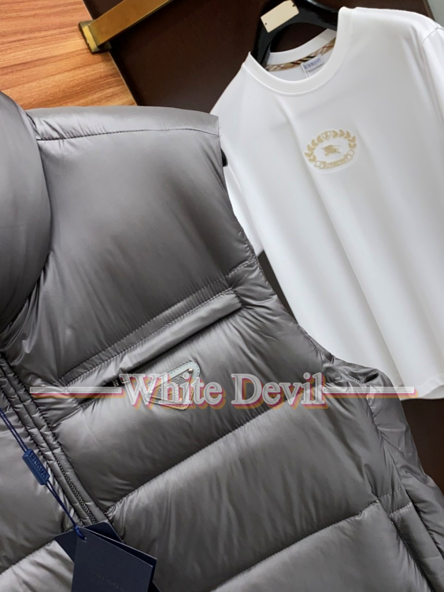 하얀악마 프라다 조끼 (6).jpg