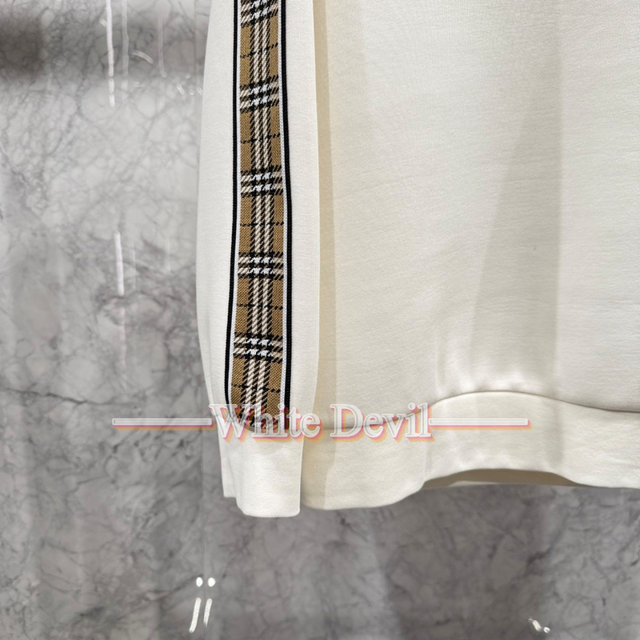 하얀악마 버버리 맨투맨 (7).jpg