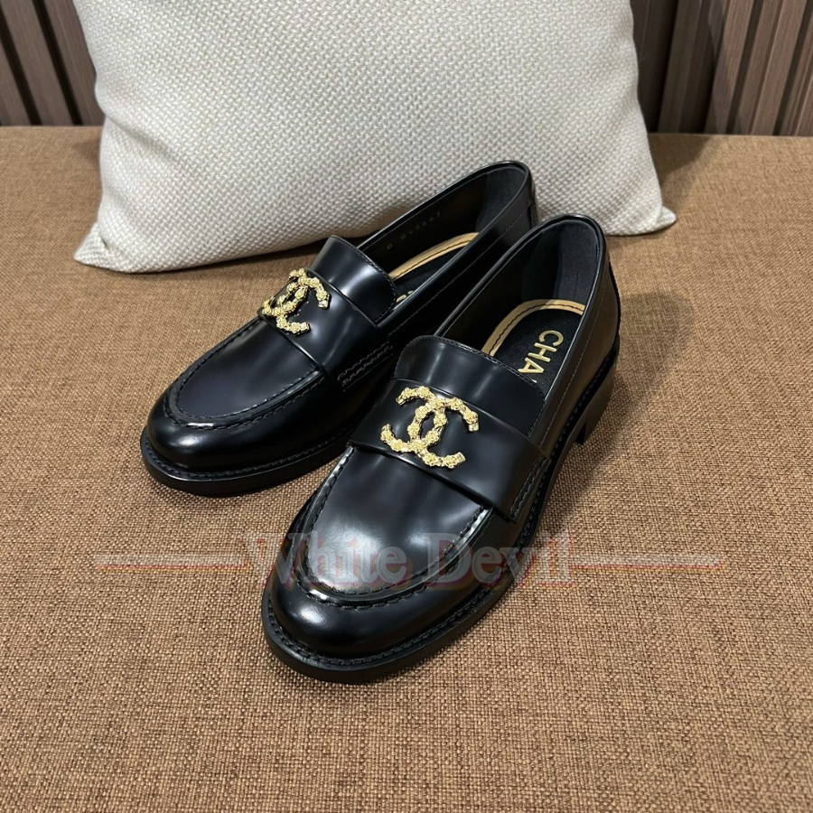 하얀악마 샤넬 로퍼 (3).jpg