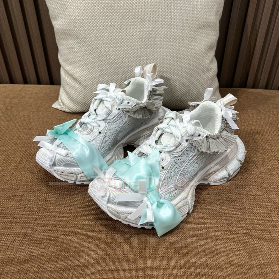 하얀악마 발렌 운동화 (3).jpg