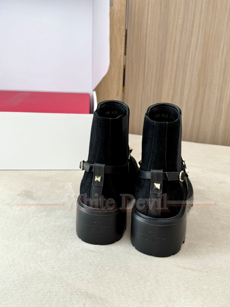 하얀악마 발렌티노 원커 (7).jpg