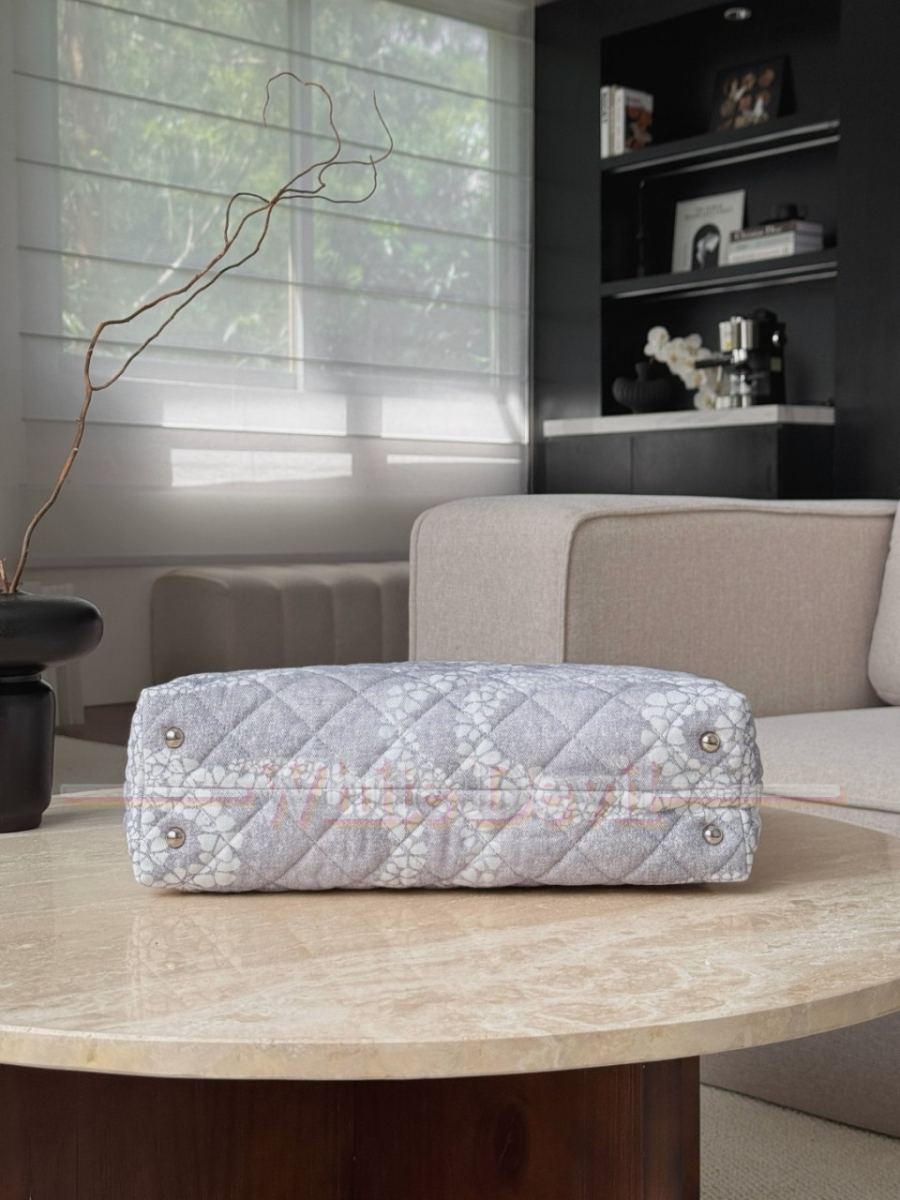 하얀악마 샤넬 쇼퍼백 (6).jpg