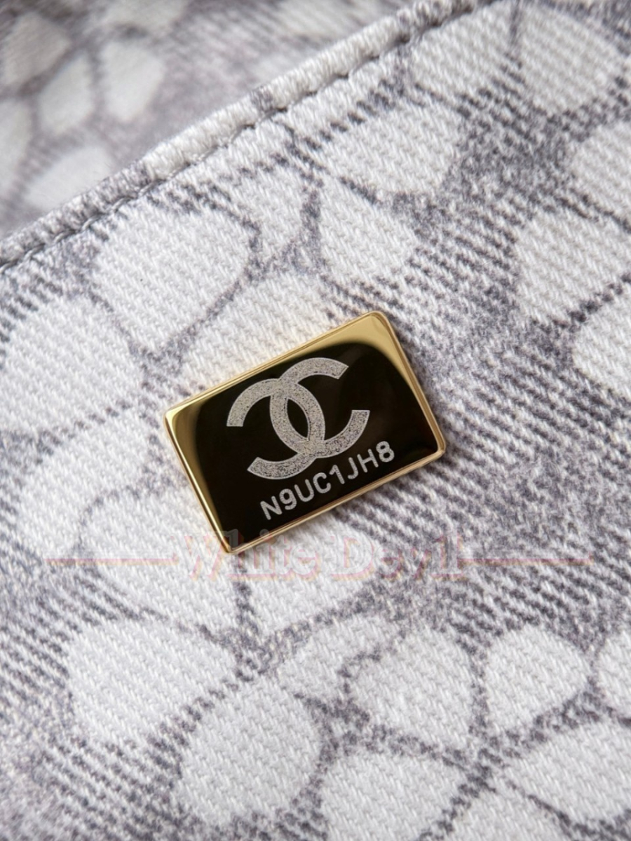 하얀악마 샤넬 쇼퍼백 (9).jpg