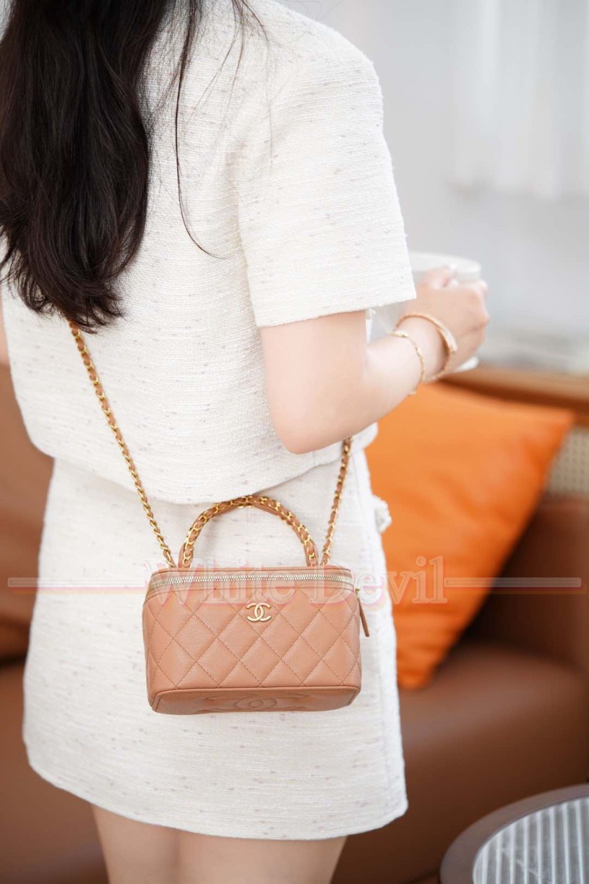 하얀악마 샤넬 베니티백 (1).jpg