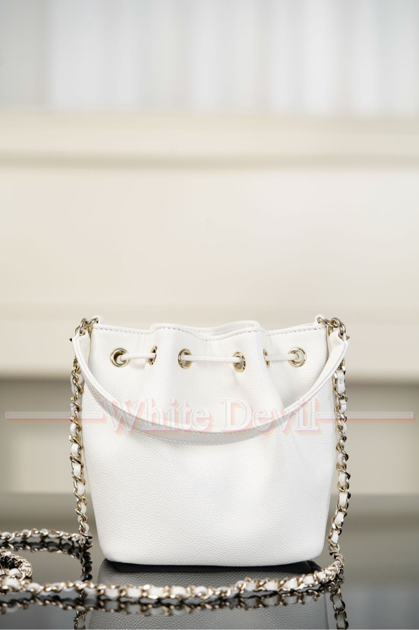 하얀악마 샤넬 버킷백 (4).jpg