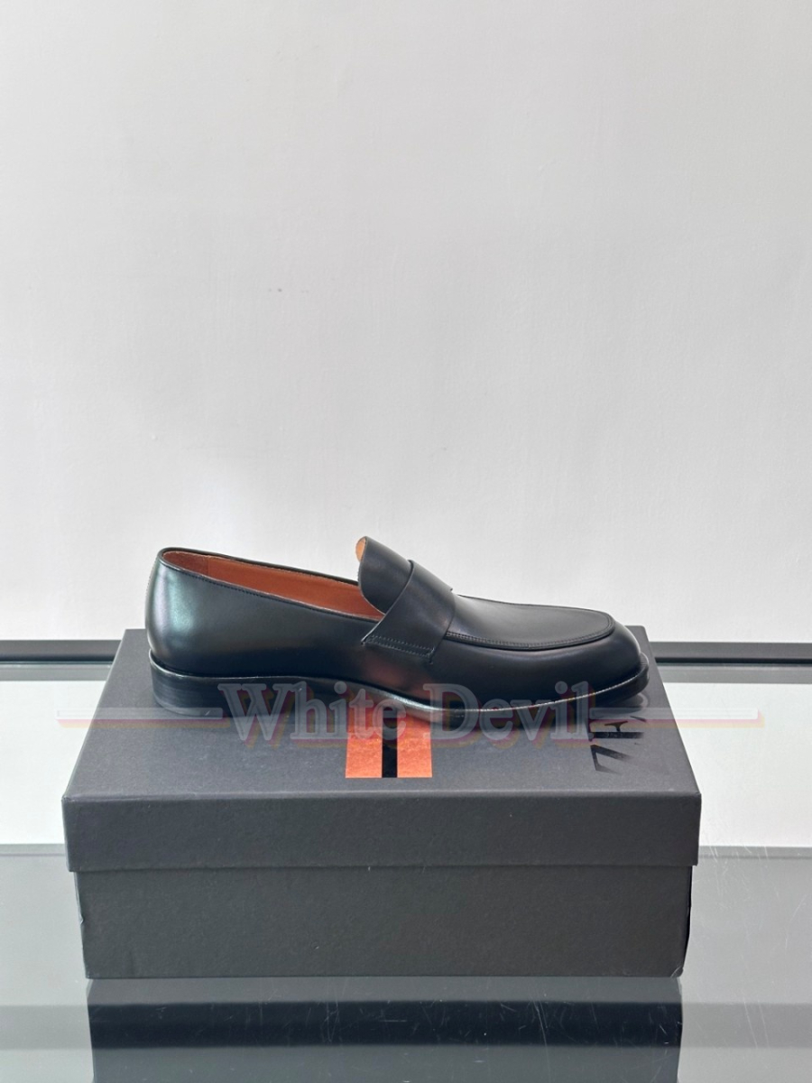 하얀악마 제냐 로퍼 (11).jpg