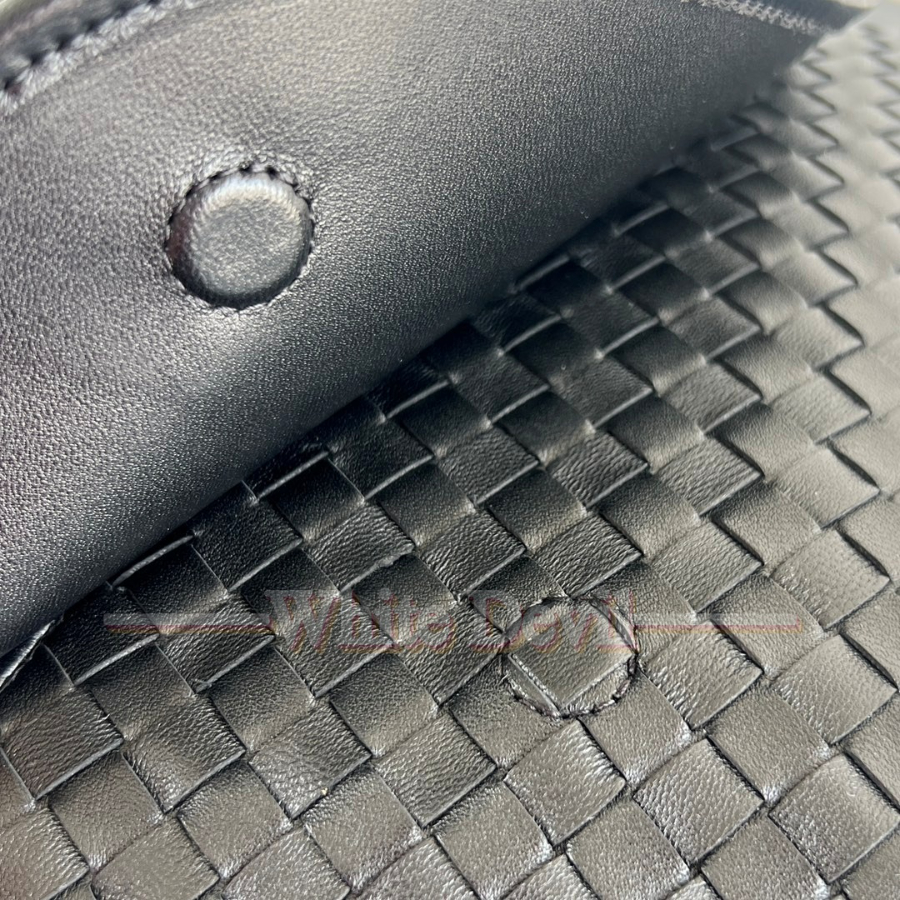 하얀악마 보테가 크로스백 (9).jpg