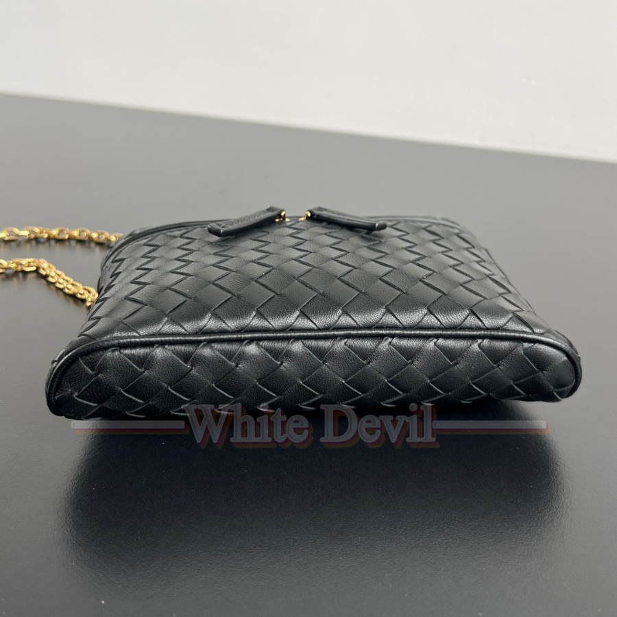 하얀악마 보테가 베니티 (5).jpg