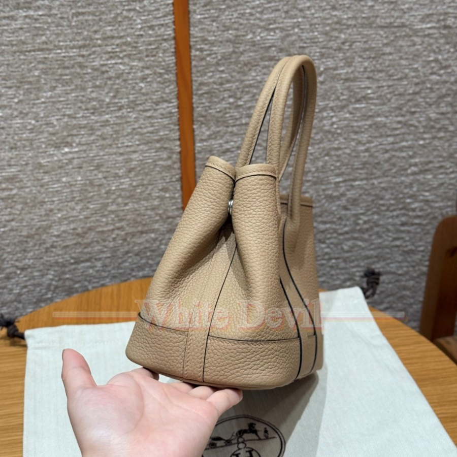 하얀악마 에르 가든파티 (8).jpg