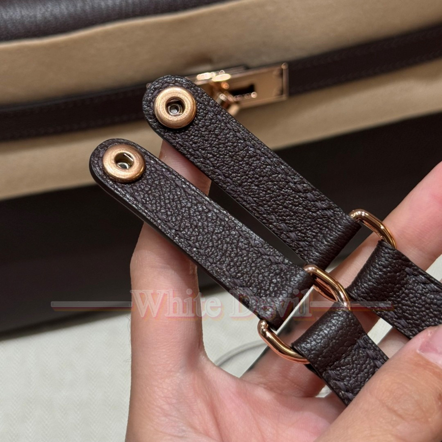 하얀악마 에르 켈리 엘란 (18).jpg