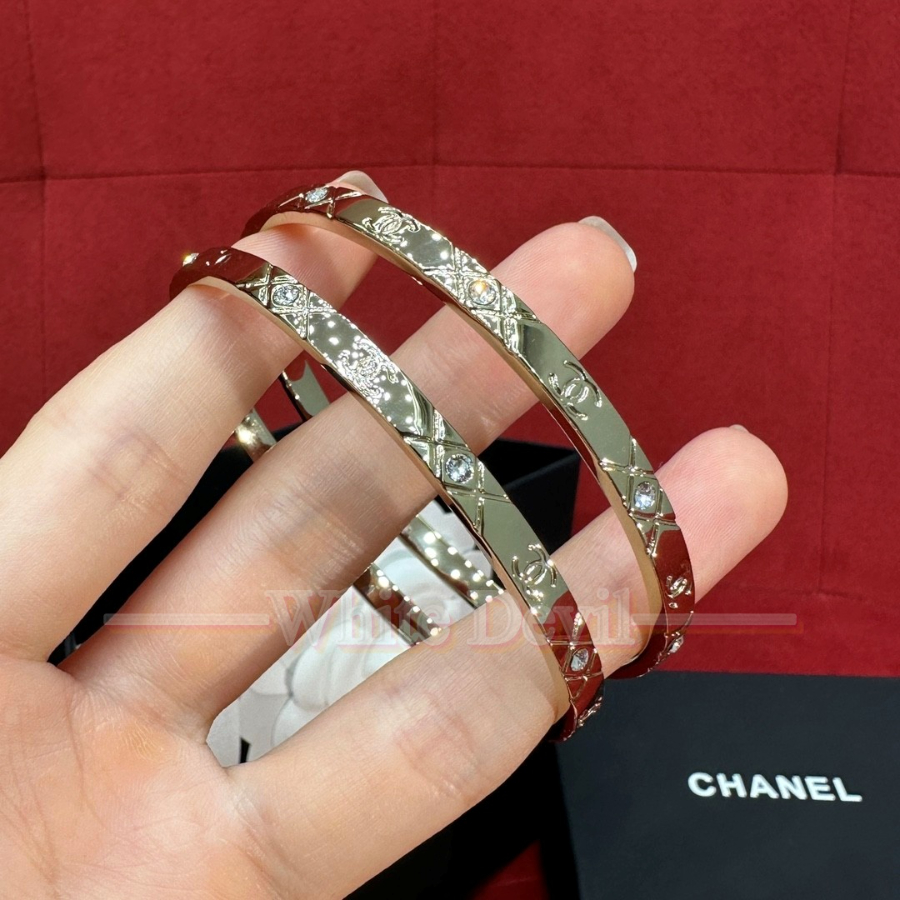 하얀악마 샤넬 팔찌 (10).jpg