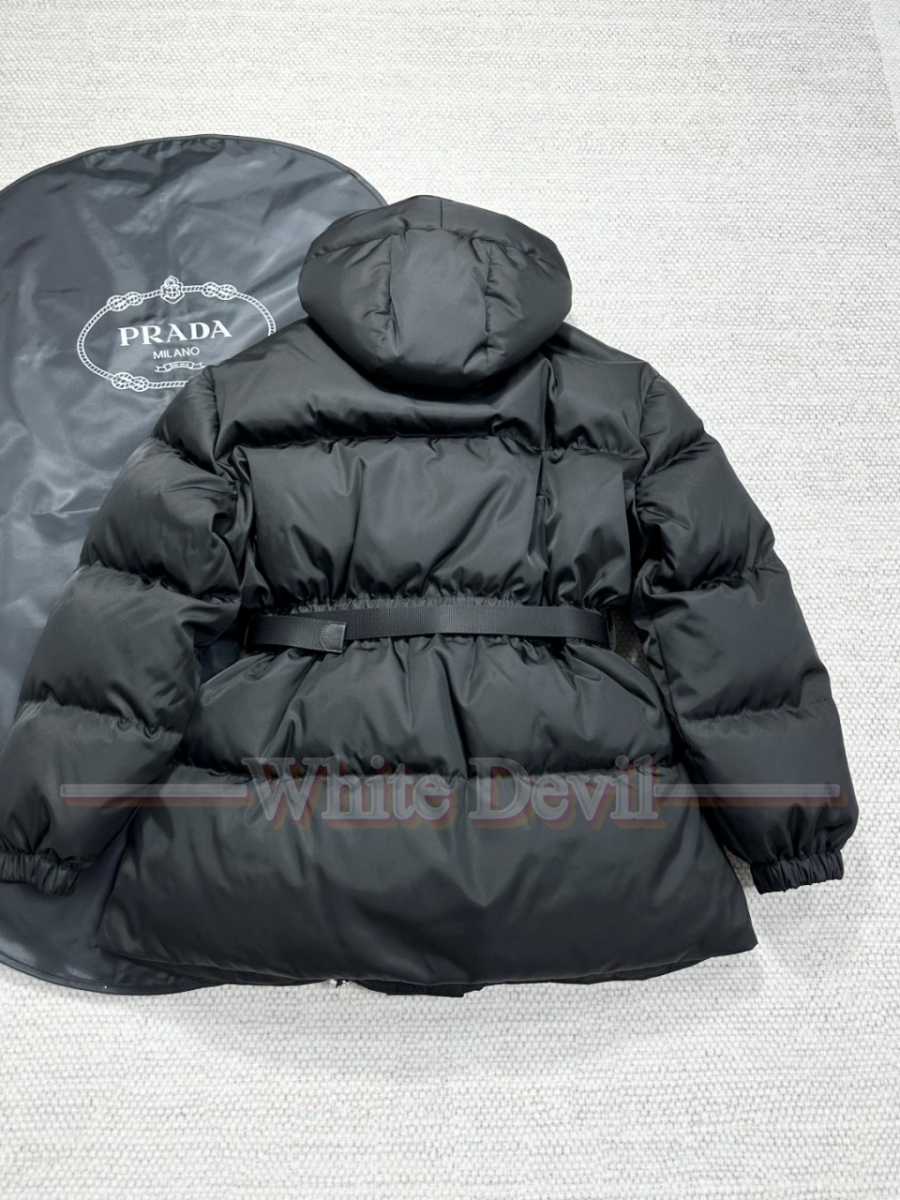 하얀악마 프라다 패딩 (5).jpg