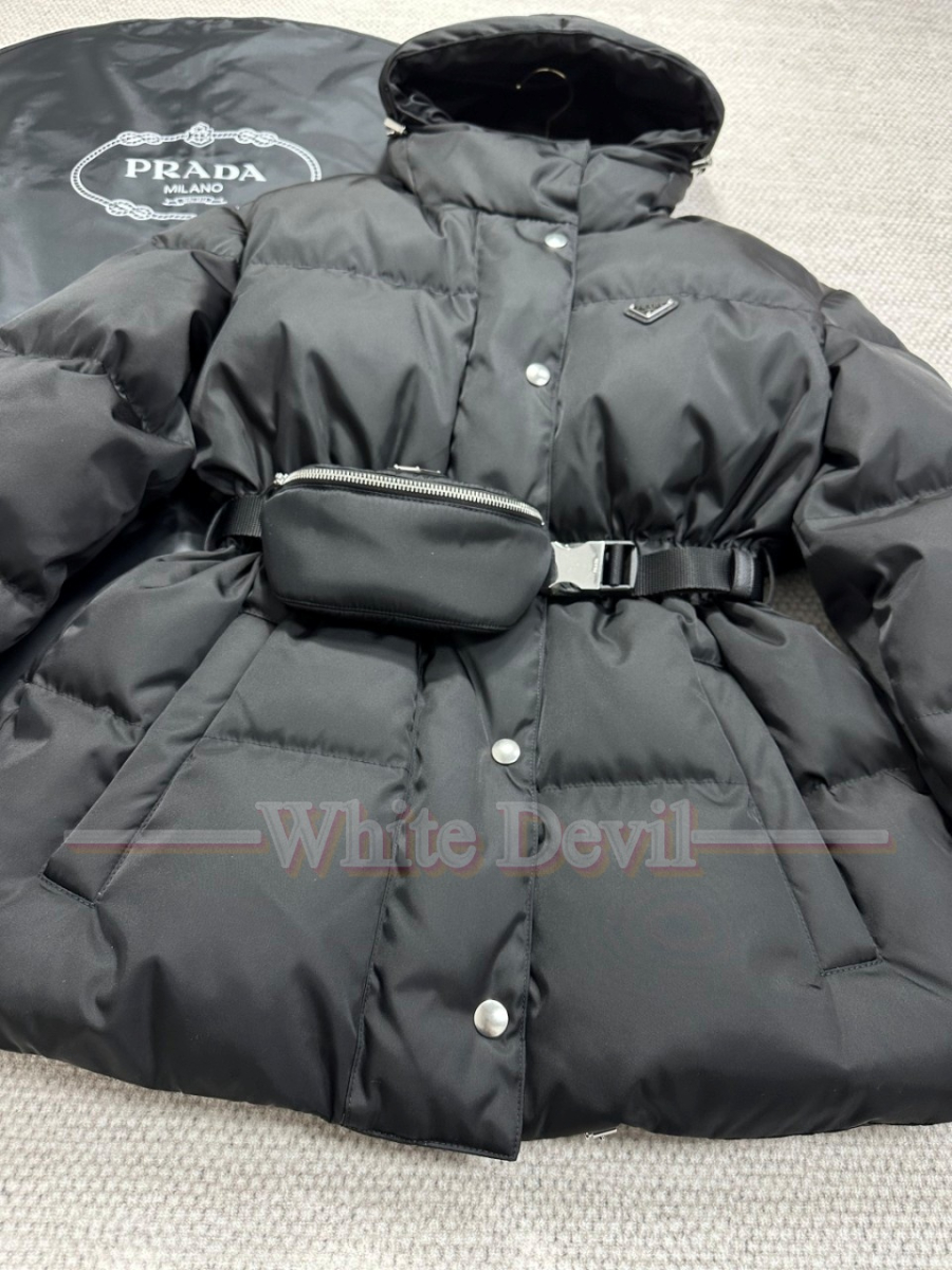 하얀악마 프라다 패딩 (8).jpg