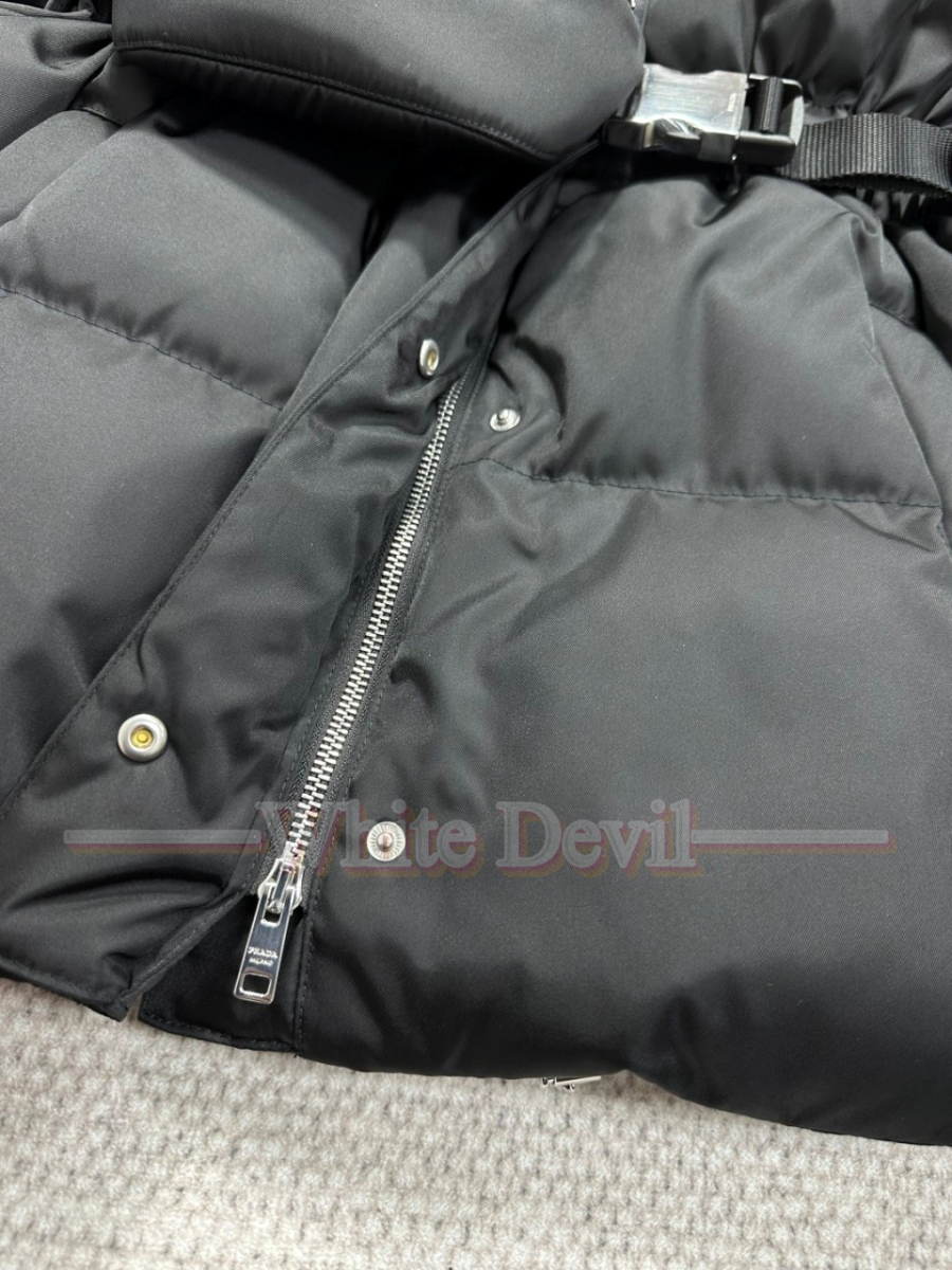 하얀악마 프라다 패딩 (9).jpg