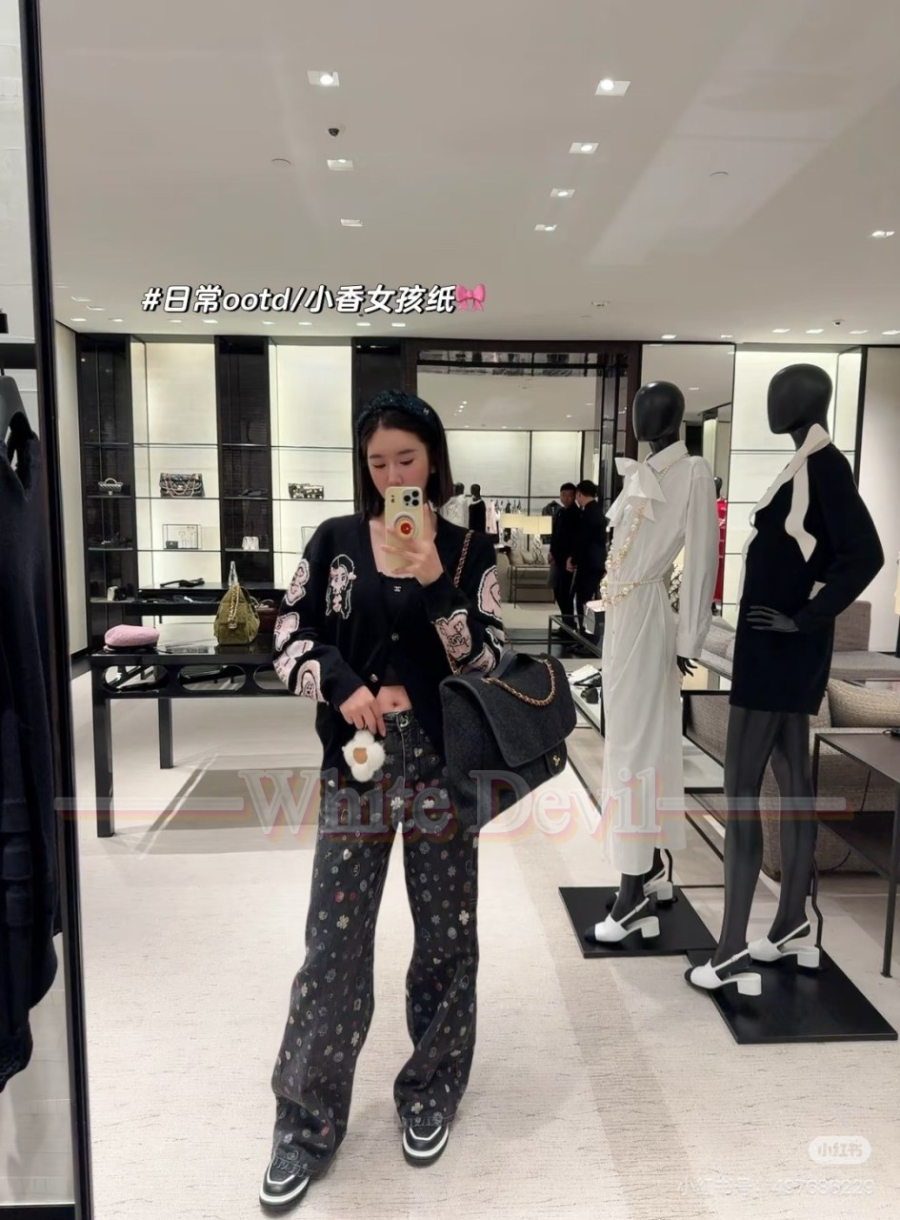 하얀악마 샤넬 청바지 (1).jpg