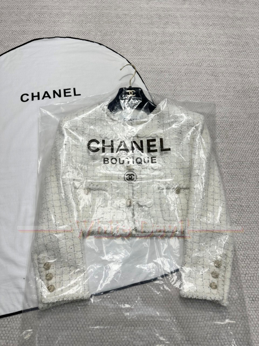 하얀악마 샤넬 코트 (6).jpg