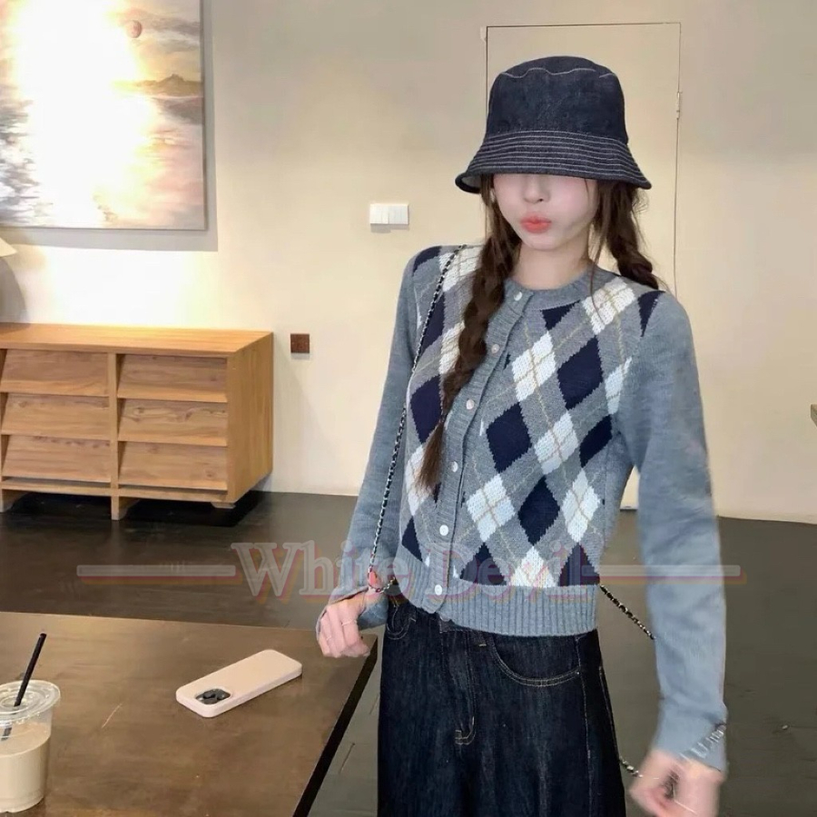 하얀악마 프라다 가디건 (1).jpg