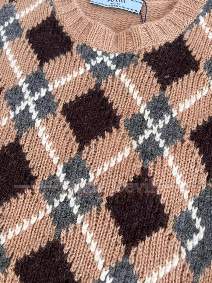 하얀악마 프라다 니트 (15).jpg