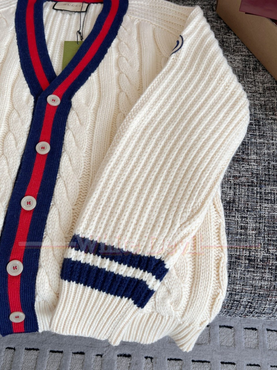 하얀악마 구찌 가디건 (15).jpg