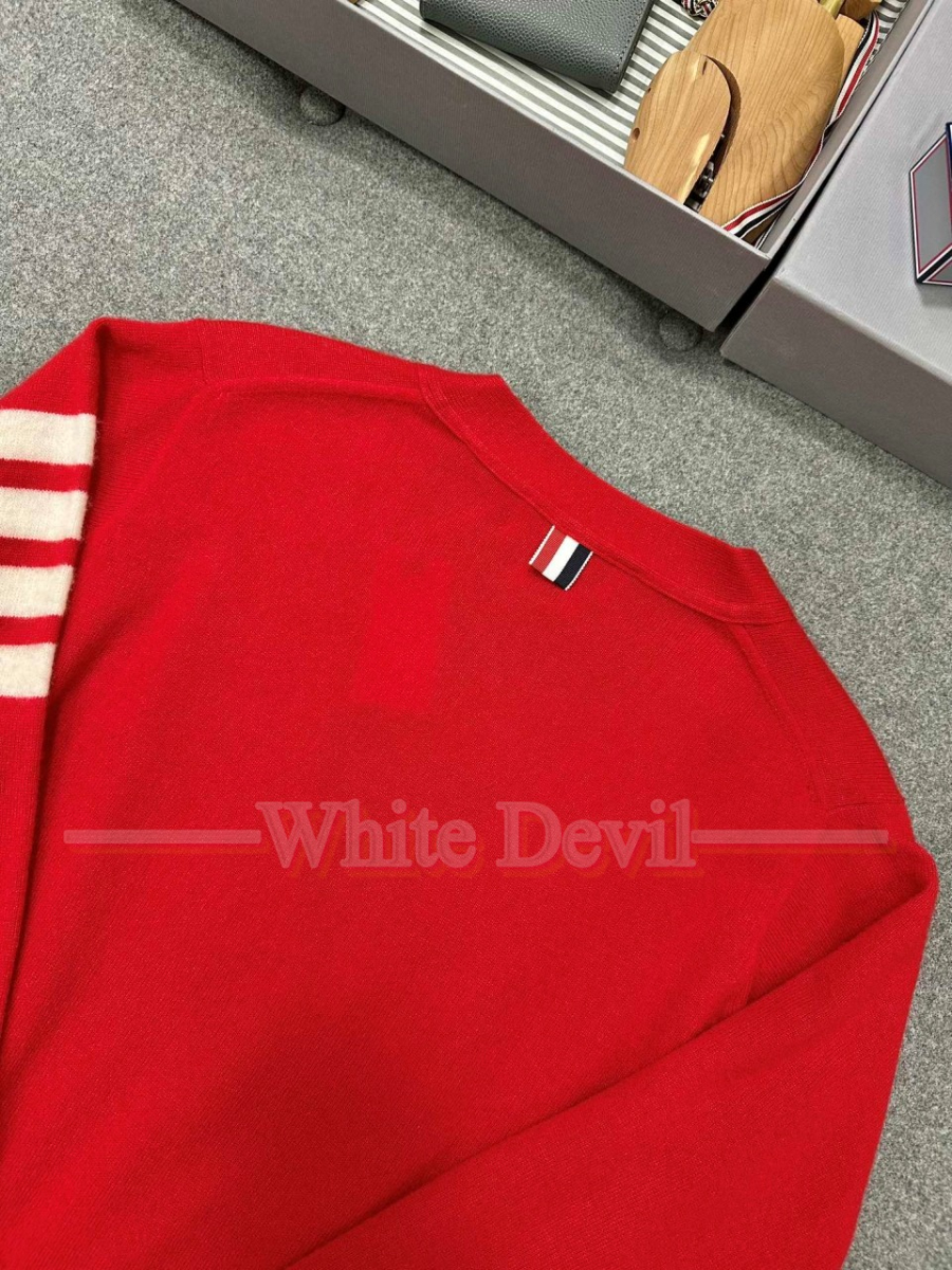 하얀악마 톰브 가디건 (18).jpg