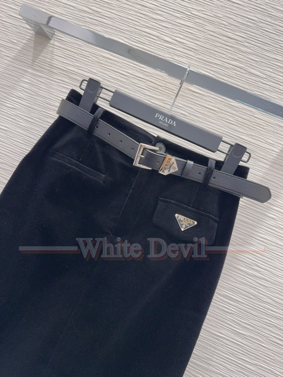 하얀악마 프라다 치마 (6).jpg