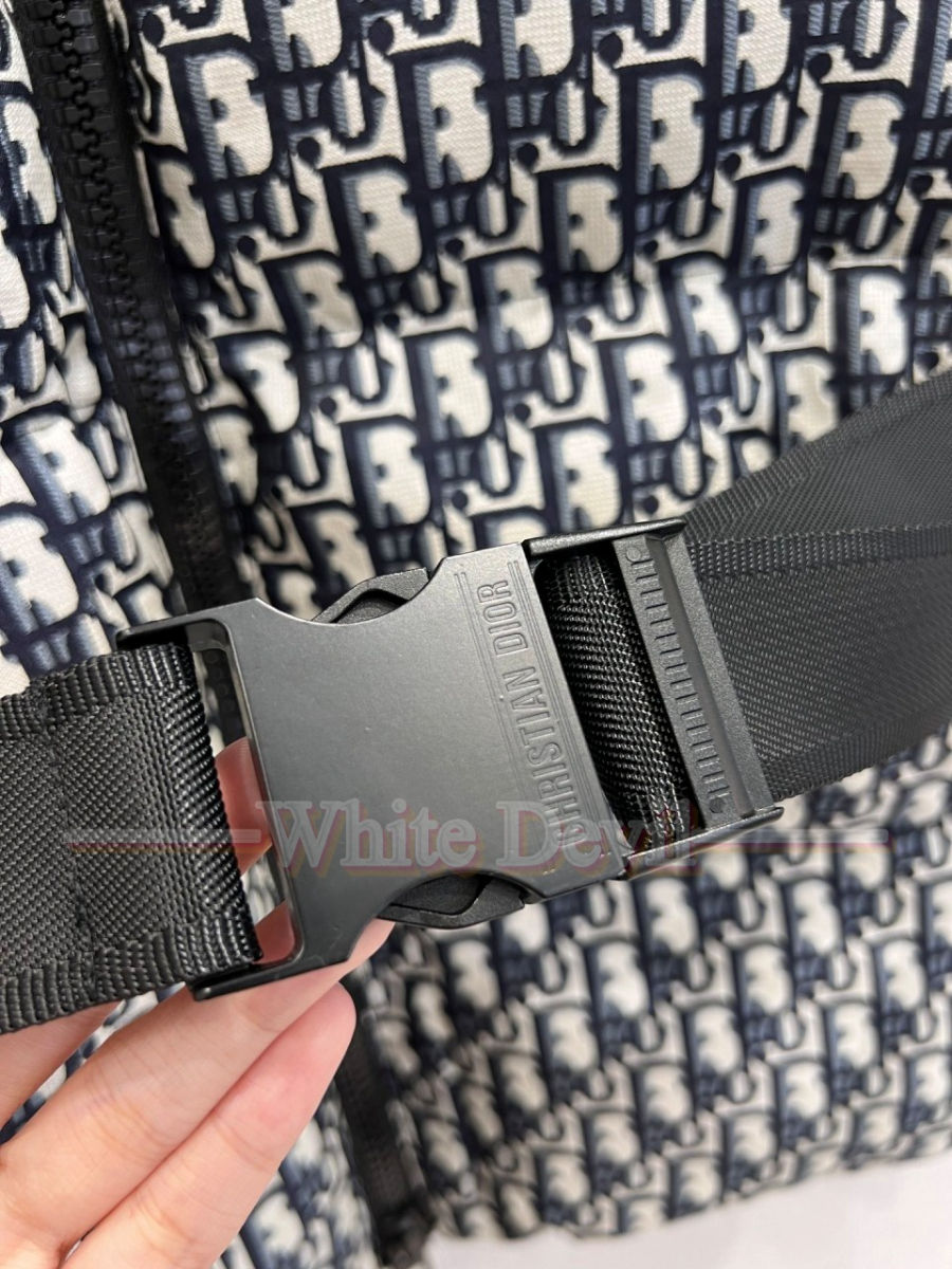 하얀악마 디올 패딩 (8).jpg