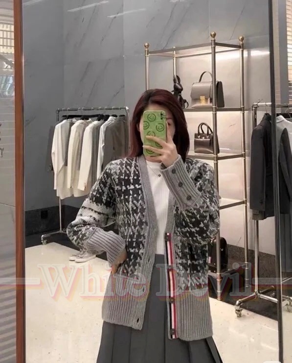 하얀악마 톰브 가디건 (2).jpg