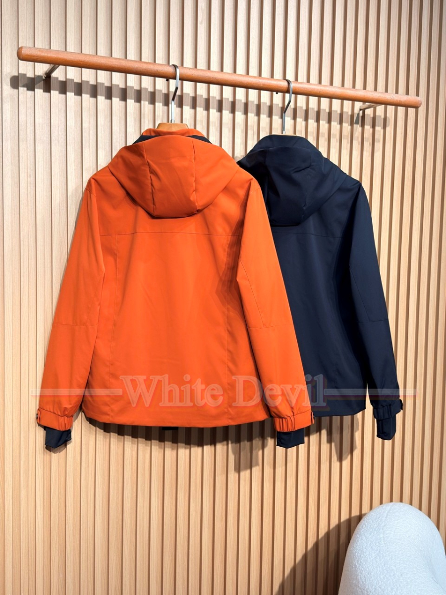 하얀악마 제냐 패딩 (2).jpg