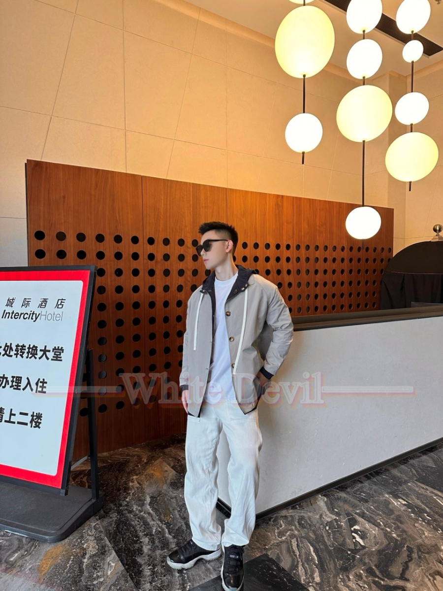 하얀악마 미우 코트 (1).jpg